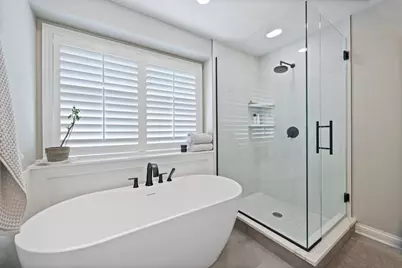 735 W 8th Street, Hinsdale, IL 60521 - Photo 19