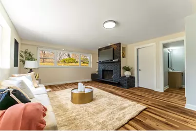 2205 Country Knoll Lane, Elgin, IL 60123 - Photo 11