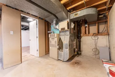 2205 Country Knoll Lane, Elgin, IL 60123 - Photo 17