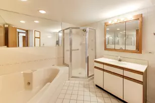 6980 W Touhy Ave, Niles, IL 60714 - Photo 17