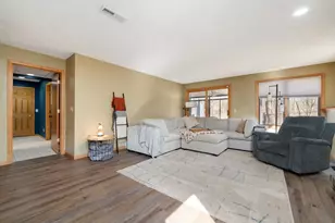 5115 E Hamlet Circle, Byron, IL 61010 - Photo 17