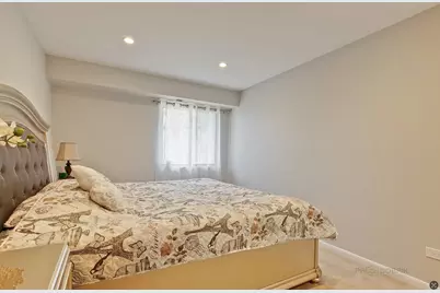 [Address not provided], Buffalo Grove, IL 60089 - Photo 15