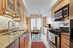 [Address not provided], Buffalo Grove, IL 60089 - Photo 11