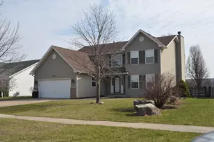 900 Shorewood Dr, Shorewood, IL 60404 - Photo 1