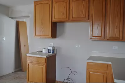 900 Shorewood Drive, Shorewood, IL 60404 - Photo 11