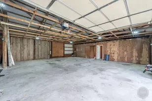 15600 Griswold Springs Rd, Plano, IL 60545 - Photo 85