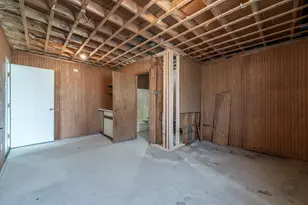 15600 Griswold Springs Rd, Plano, IL 60545 - Photo 91