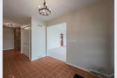 15600 Griswold Springs Road, Plano, IL 60545 - Photo 7