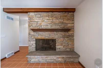 15600 Griswold Springs Road, Plano, IL 60545 - Photo 19