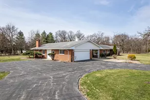 15600 Griswold Springs Rd, Plano, IL 60545 - Photo 3