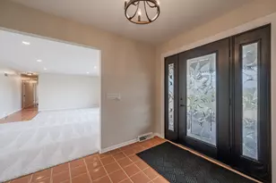 15600 Griswold Springs Rd, Plano, IL 60545 - Photo 7