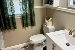 503 N Missouri St, Atwood, IL 61913 - Photo 3