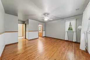 11923 S Laurie Ave, Palos Park, IL 60464 - Photo 13