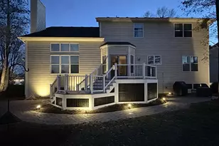 823 Columbia Cir, North Aurora, IL 60542 - Photo 41