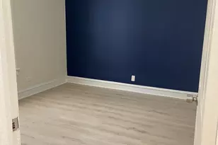 2210 E 70th St, Chicago, IL 60649 - Photo 3