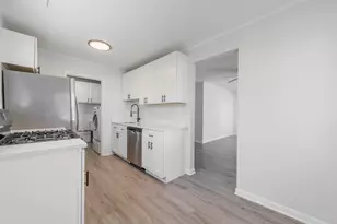 3137 176th St, Lansing, IL 60438 - Photo 7