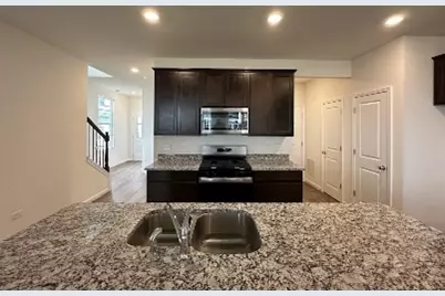 [Address not provided], Bolingbrook, IL 60490 - Photo 13