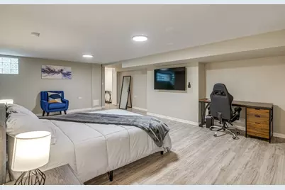 [Address not provided], Chicago, IL 60649 - Photo 11