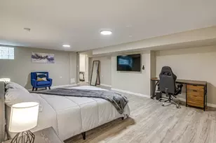 [Address not provided], Chicago, IL 60649 - Photo 11