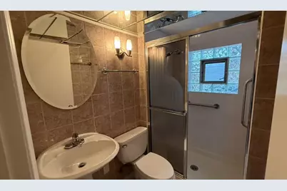 5714 Crain Street, Morton Grove, IL 60053 - Photo 13