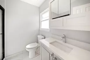 99 Essex Rd, Elk Grove Village, IL 60007 - Photo 33