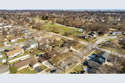 99 Essex Road, Elk Grove Village, IL 60007 - Photo 43