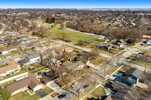 99 Essex Rd, Elk Grove Village, IL 60007 - Photo 43