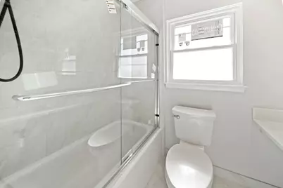 99 Essex Road, Elk Grove Village, IL 60007 - Photo 23