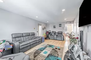 342 Klein Creek Ct, Carol Stream, IL 60188 - Photo 5