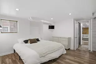 5340 W Agatite Ave, Chicago, IL 60630 - Photo 31