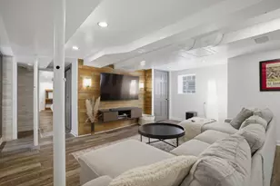 5340 W Agatite Ave, Chicago, IL 60630 - Photo 37