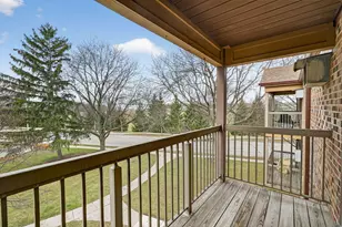 751 S Dwyer Ave, Arlington Heights, IL 60005 - Photo 3