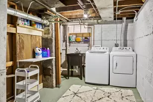 334 W School Street W, Villa Park, IL 60181 - Photo 21