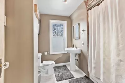 334 W School Street W, Villa Park, IL 60181 - Photo 13