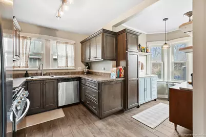 334 W School Street W, Villa Park, IL 60181 - Photo 11