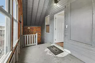 1936 N St Louis Ave, Chicago, IL 60647 - Photo 17