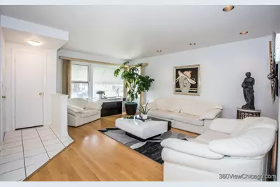 3836 Harvard Terrace, Skokie, IL 60076 - Photo 5