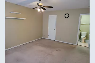 216 Ivy Court, Streamwood, IL 60107 - Photo 11