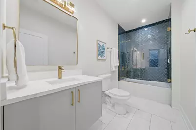 2625 W Armitage Avenue, Chicago, IL 60647 - Photo 25