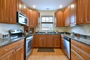 1820 N 78th Ct, Elmwood Park, IL 60707 - Photo 15