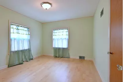 1820 N 78th Court, Elmwood Park, IL 60707 - Photo 23