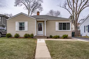 316 N Schiller St, Palatine, IL 60067 - Photo 1