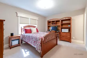 31470 N Reigate Ln, Libertyville, IL 60048 - Photo 31