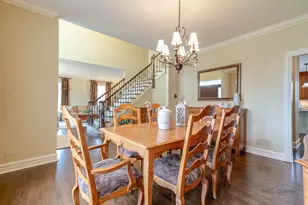 31470 N Reigate Ln, Libertyville, IL 60048 - Photo 9