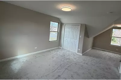 5743 W 79th Street, Burbank, IL 60459 - Photo 13