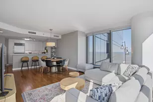 60 E Monroe St, Chicago, IL 60603 - Photo 3