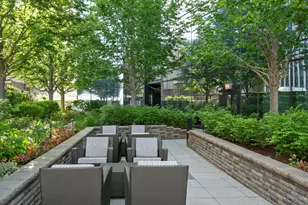 60 E Monroe St, Chicago, IL 60603 - Photo 23