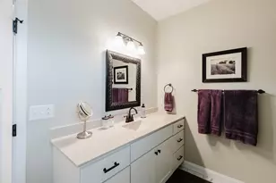 1112 Daybreak Dr, Marion, IL 62959 - Photo 21