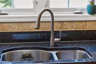 6119 Sands Rd, Crystal Lake, IL 60014 - Photo 11