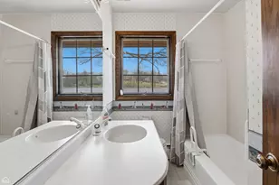 8622 Bayport Ln, Cary, IL 60013 - Photo 19